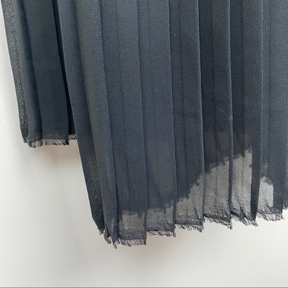 NICHOLAS Black Pleated Dress Spaghetti Cami V Neck - Picture 8 of 8